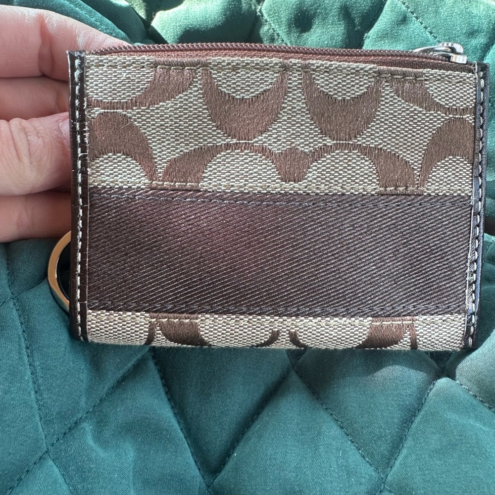 Vintage Coach Brown and Tan Card Holder - Picture 3 of 3